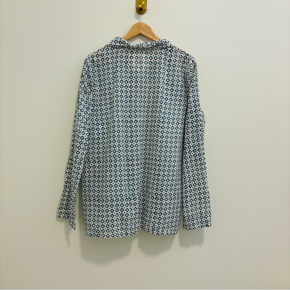 Auntie Oti Blue Button-Up Shirt - Picture 4 of 8